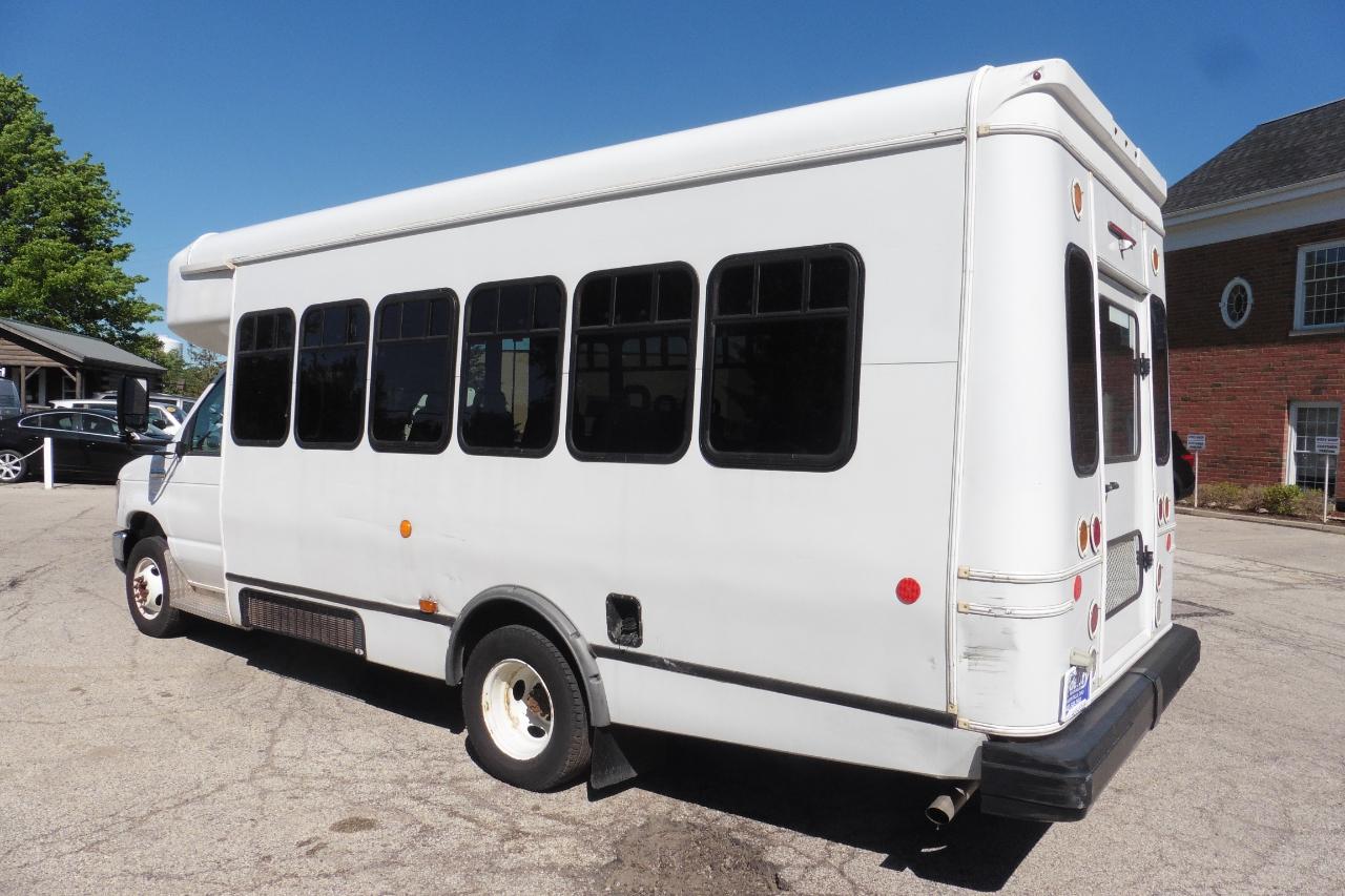 Ford Econoline  2017