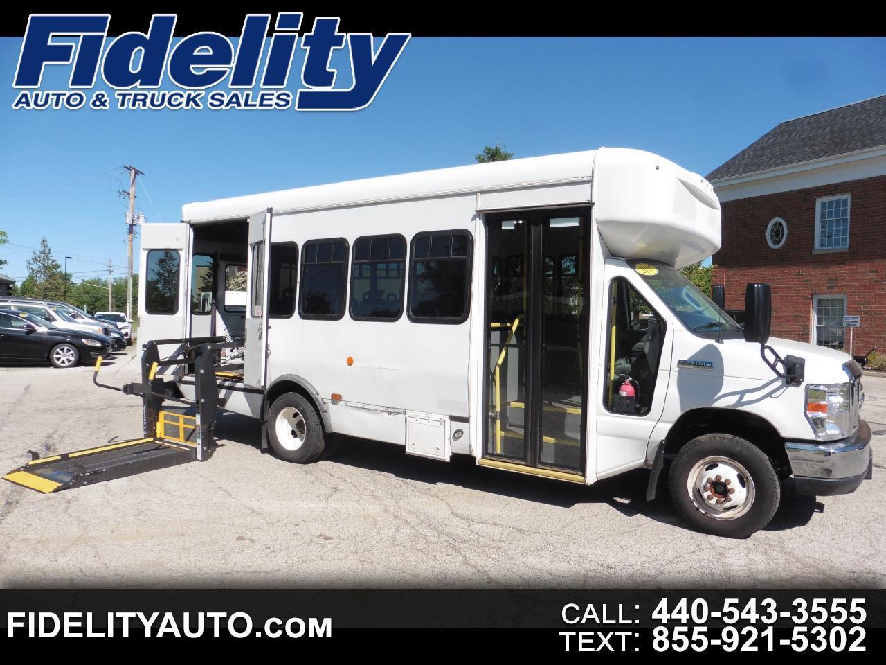 2017 Ford Econoline E450 SUPER DUTY CUTAWAY VAN 14-PASSENGER BUS