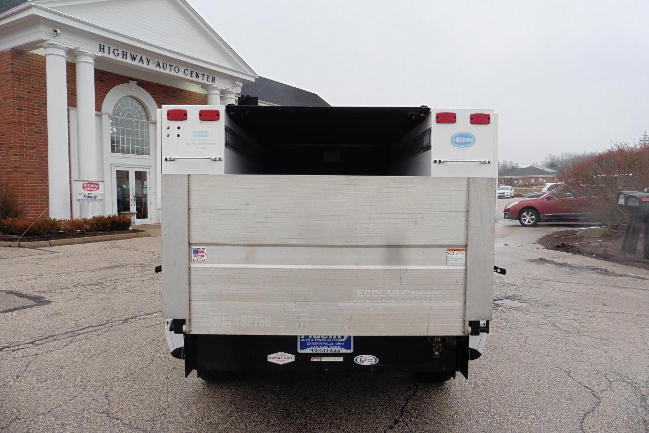 Ford F-150 2WD SuperCab 145" XL 2018