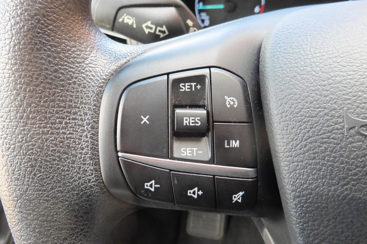 Ford Transit 350 Wagon Low Roof XL w/Sliding Pass. 148-in. WB 2023