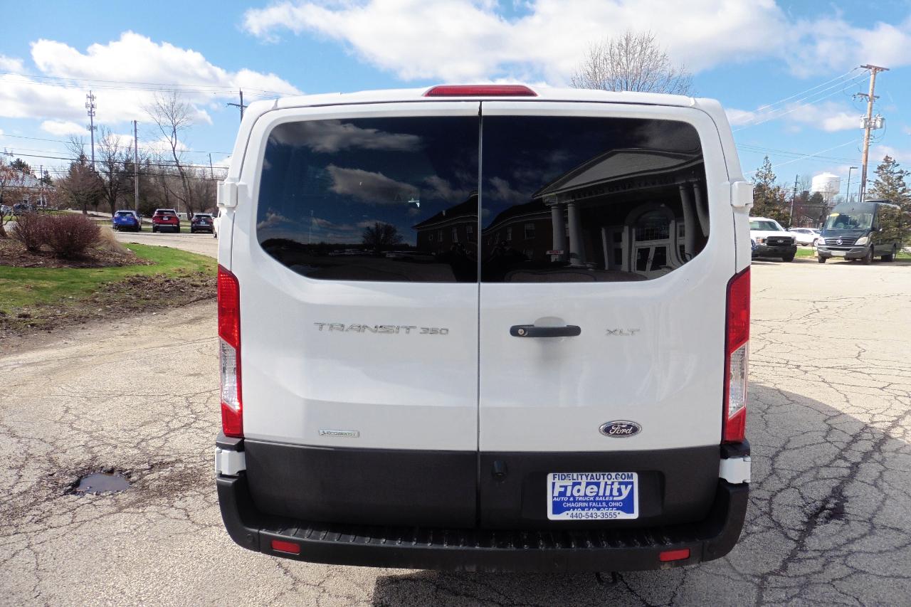 Ford Transit 350 Wagon Low Roof XL w/Sliding Pass. 148-in. WB 2023