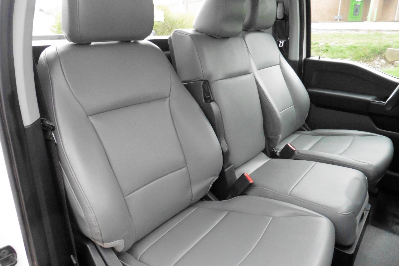 Ford F-150 4WD Reg Cab 141" XL 2022