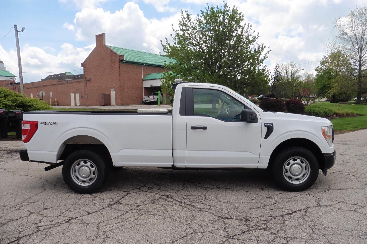 Ford F-150 4WD Reg Cab 141" XL 2022