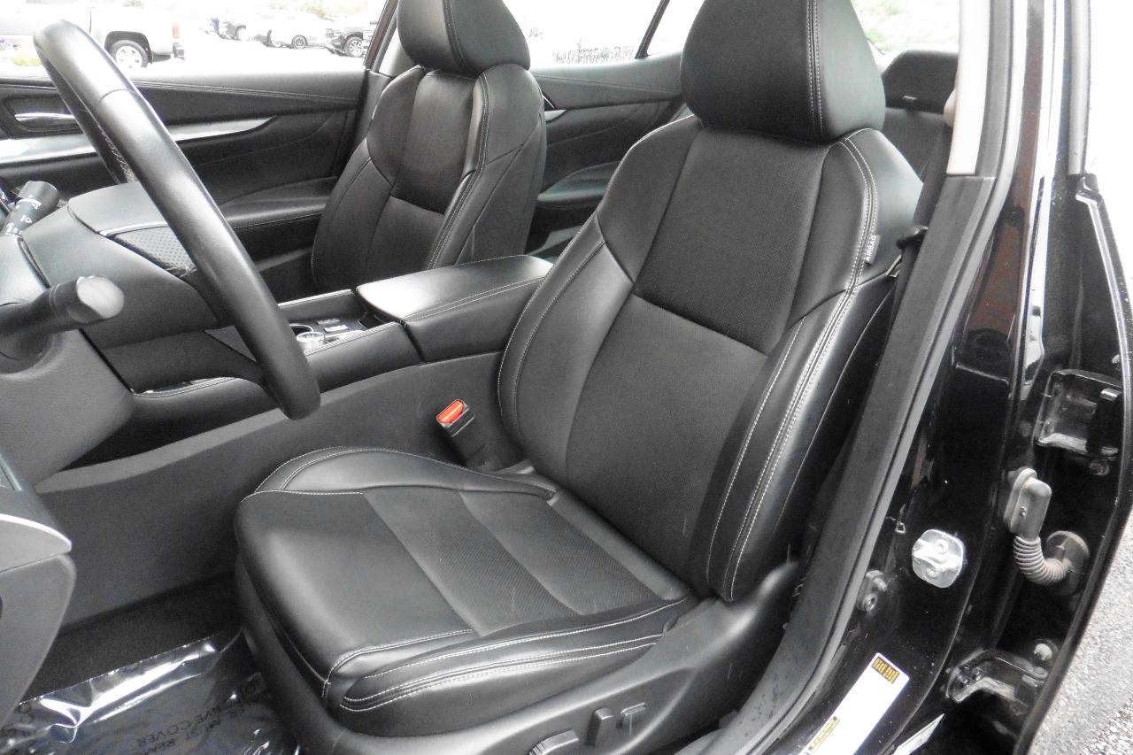 Nissan Maxima  2023