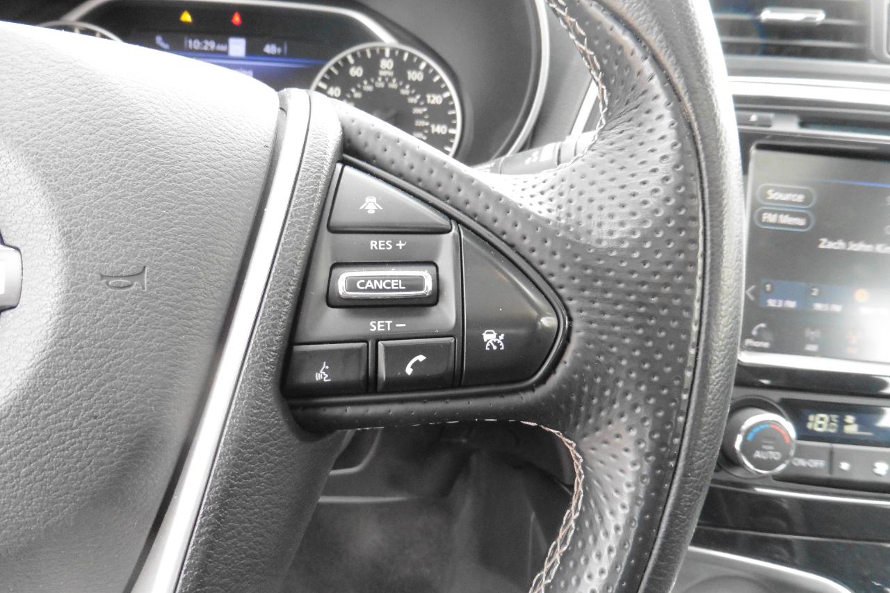 Nissan Maxima SL 4D Sedan 2023