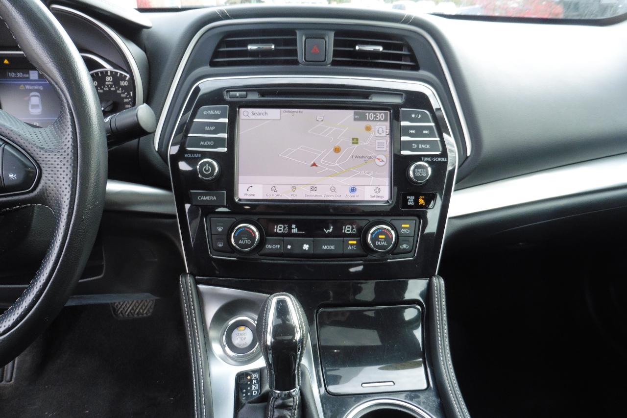 Nissan Maxima SL 4D Sedan 2023