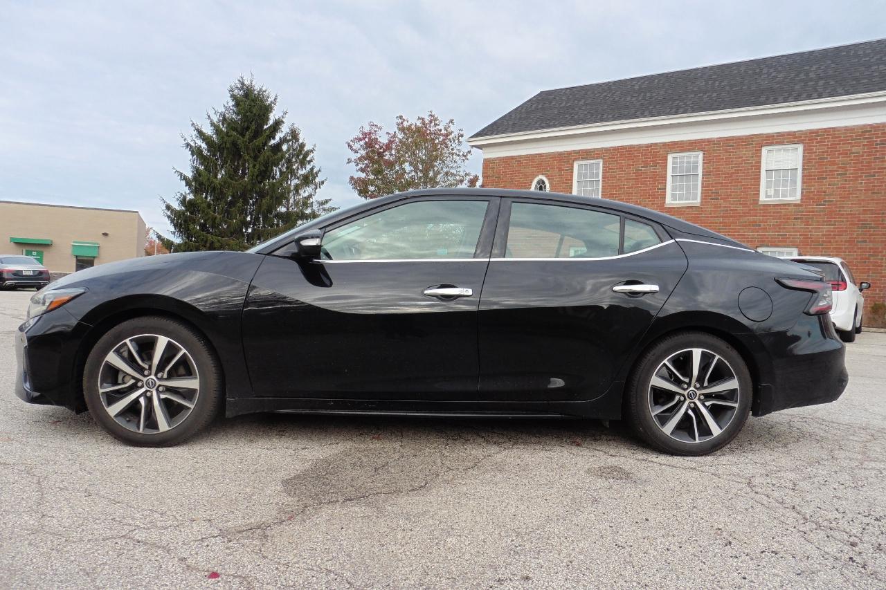 Nissan Maxima SL 4D Sedan 2023