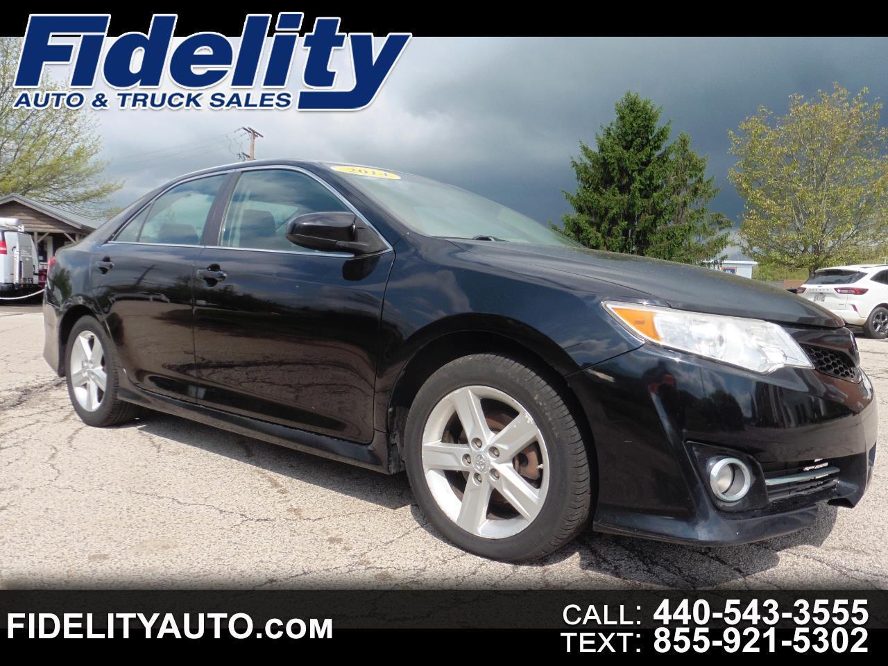 2014 Toyota Camry SE 4D Sedan