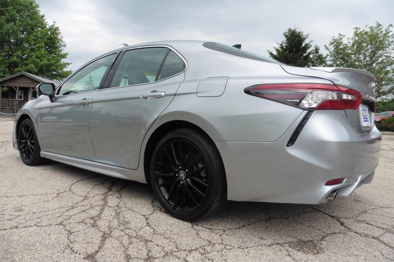Toyota Camry  2023