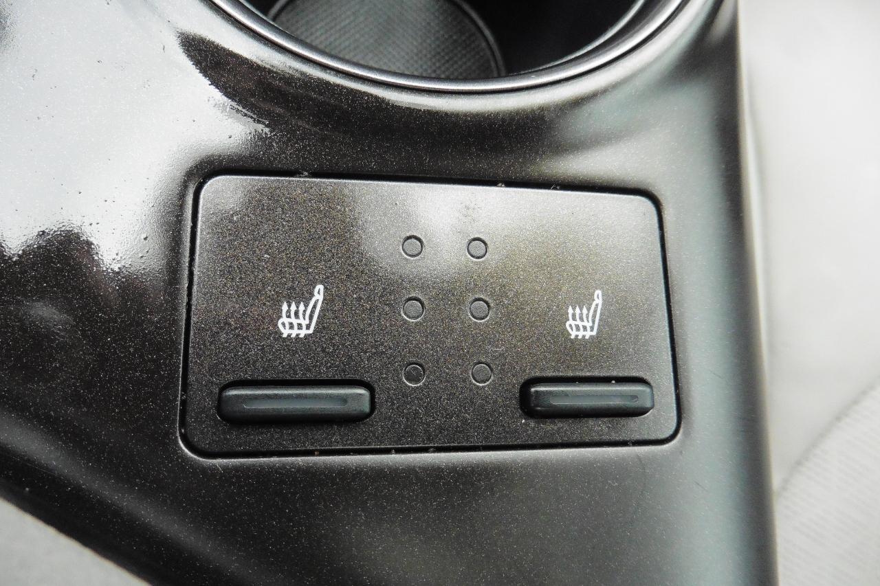 Toyota Camry  2023