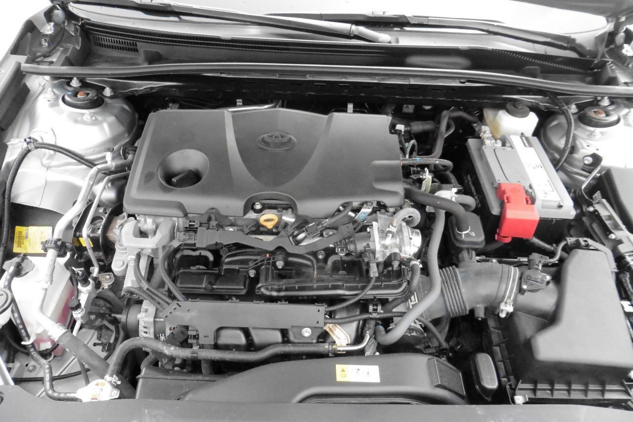 Toyota Camry  2023