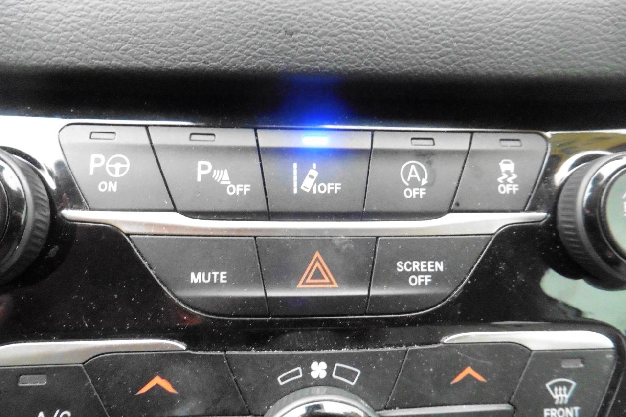 Chrysler Pacifica  2018