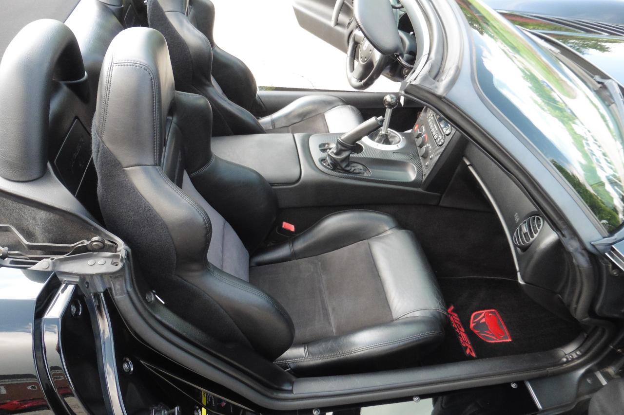 Dodge Viper SRT-10 Convertible 2006