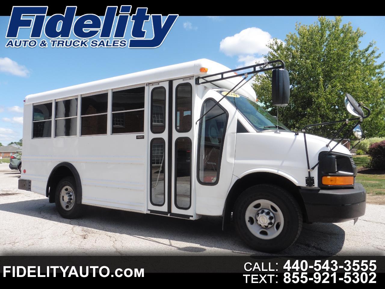 2008 Chevrolet Express G3500 Extended Bus 15-Passenger Van