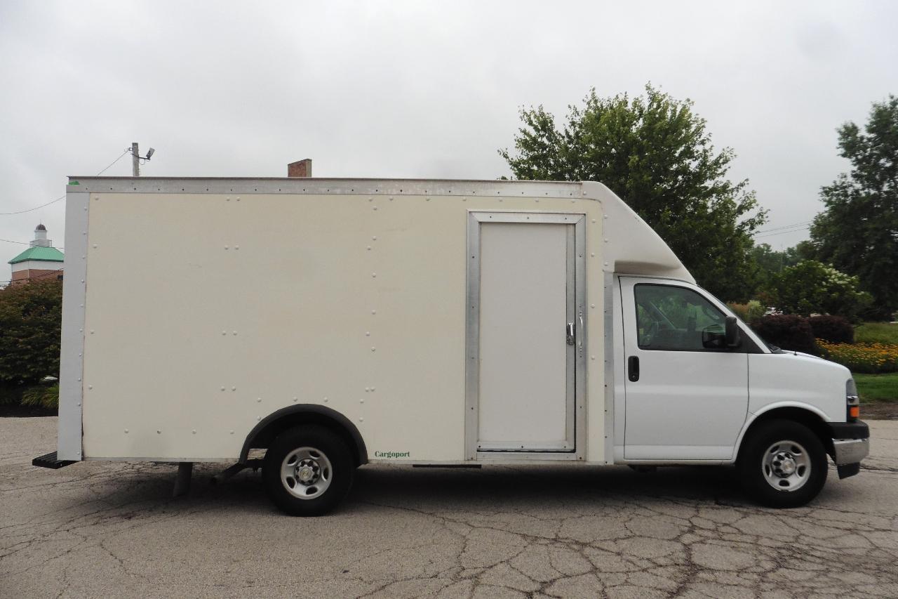Chevrolet Express  2021