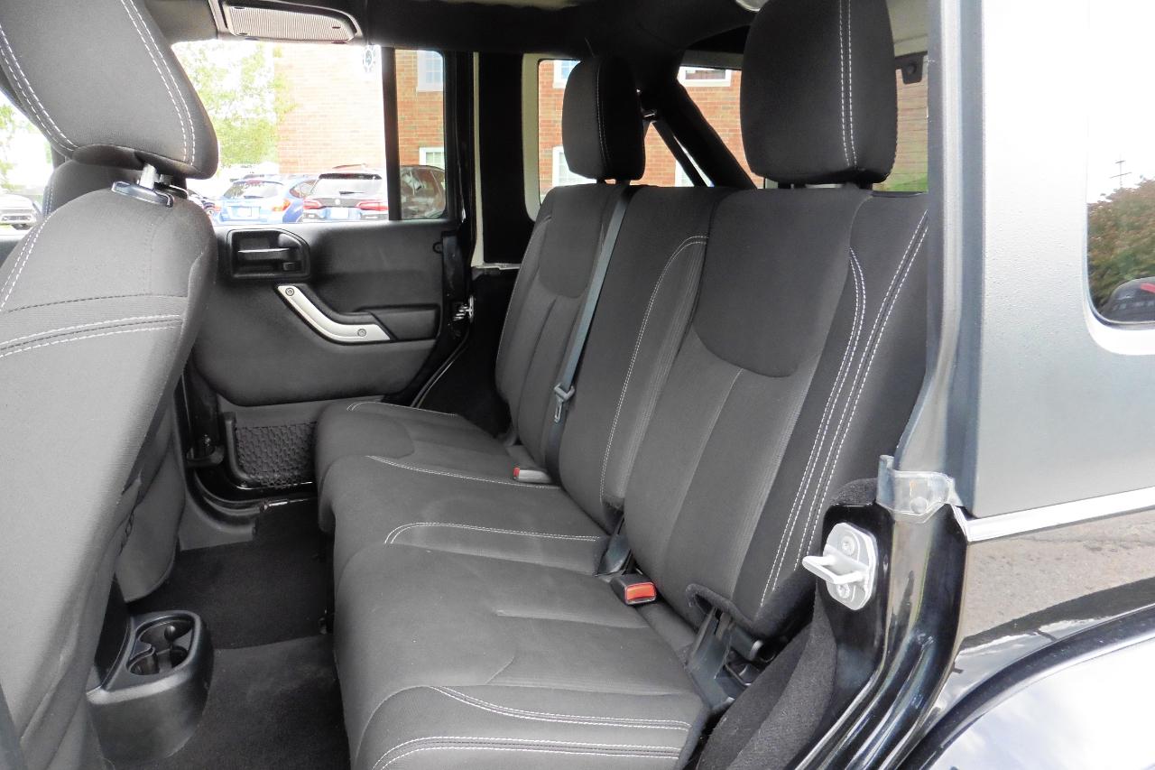 Jeep Wrangler JK Unlimited Sahara 4WD 2018