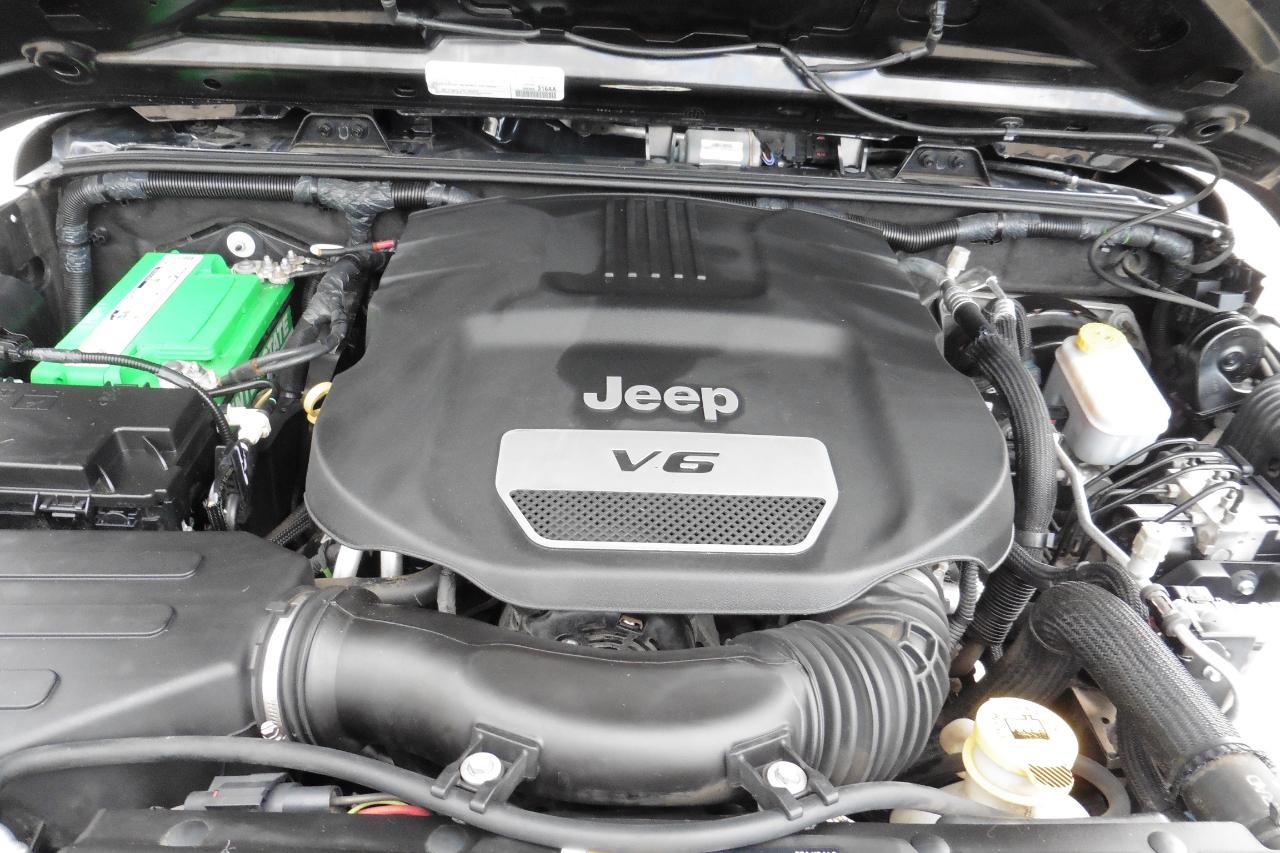 Jeep Wrangler JK Unlimited Sahara 4WD 2018