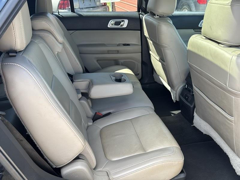 Ford Explorer Limited FWD 2014