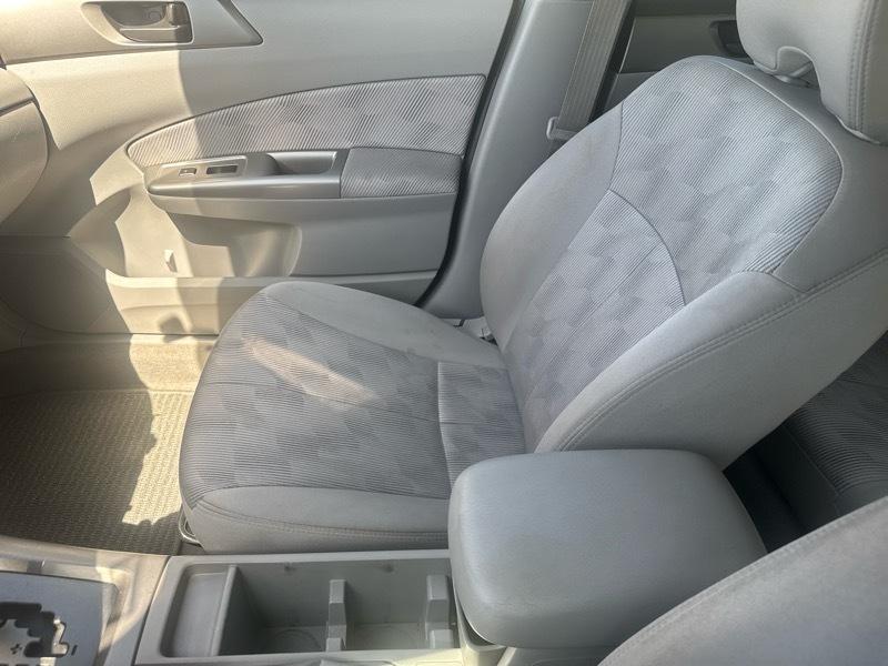 Subaru Forester 2.5X 2010