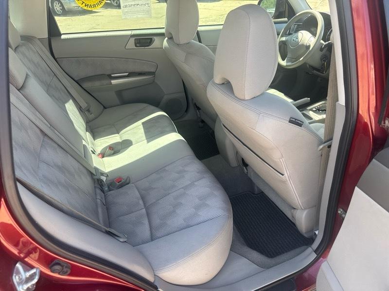 Subaru Forester 2.5X 2010