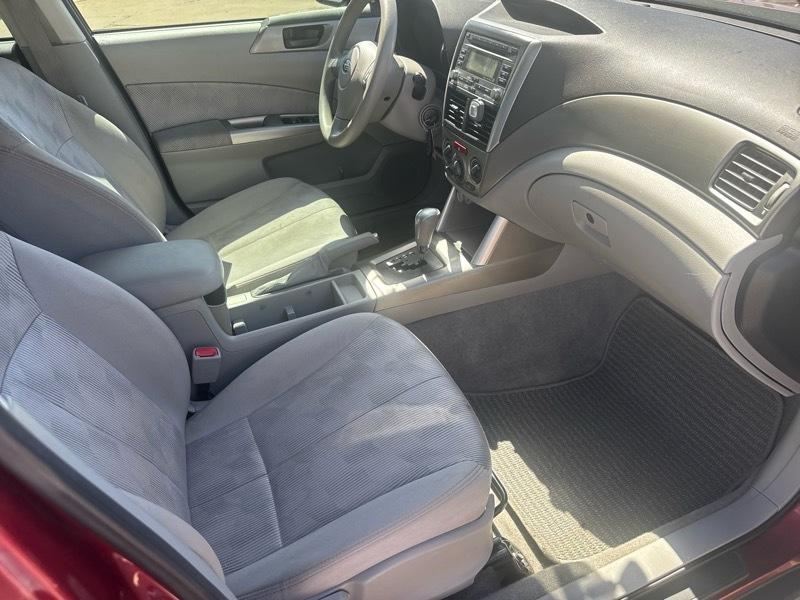 Subaru Forester 2.5X 2010