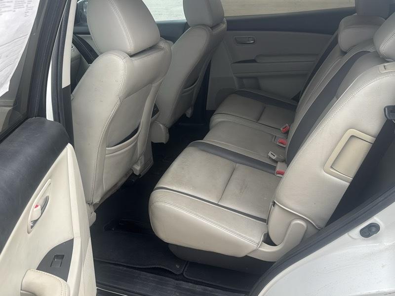 Mazda CX-9 Touring AWD 2011