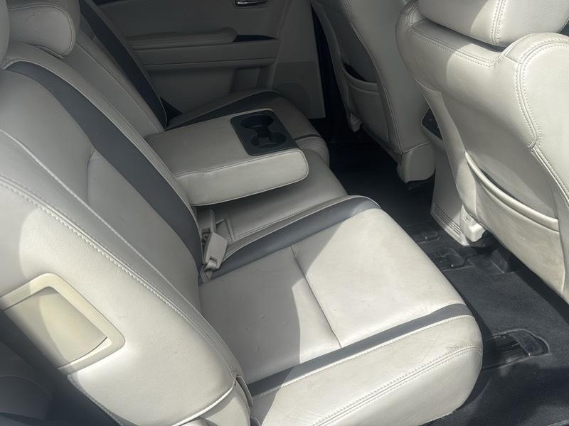 Mazda CX-9 Touring AWD 2011