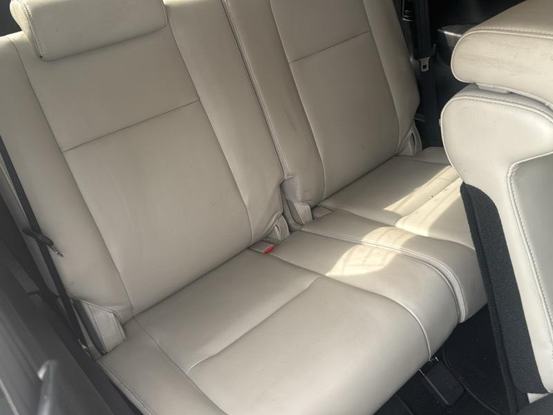 Mazda CX-9 Touring AWD 2011
