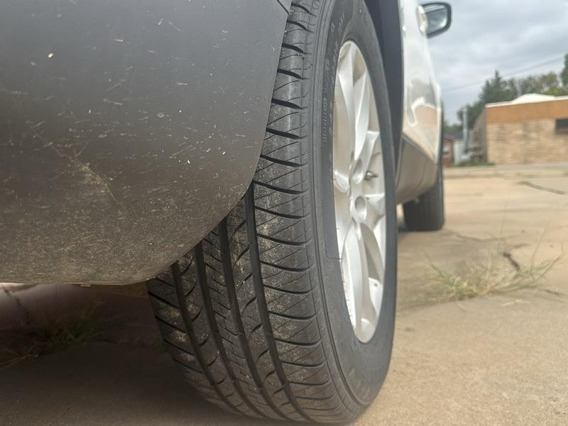 Mazda CX-9 Touring AWD 2011