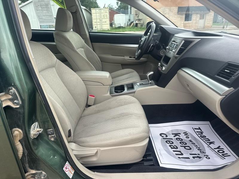 Subaru Outback 2.5i 2011