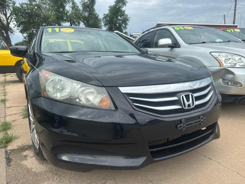 Honda Accord LX sedan AT 2011