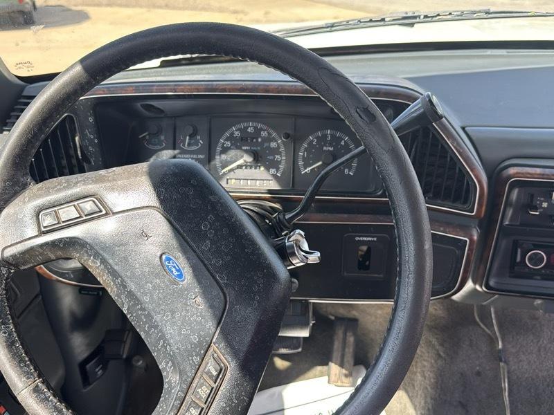 Ford F-250 Reg. Cab 2WD 1991