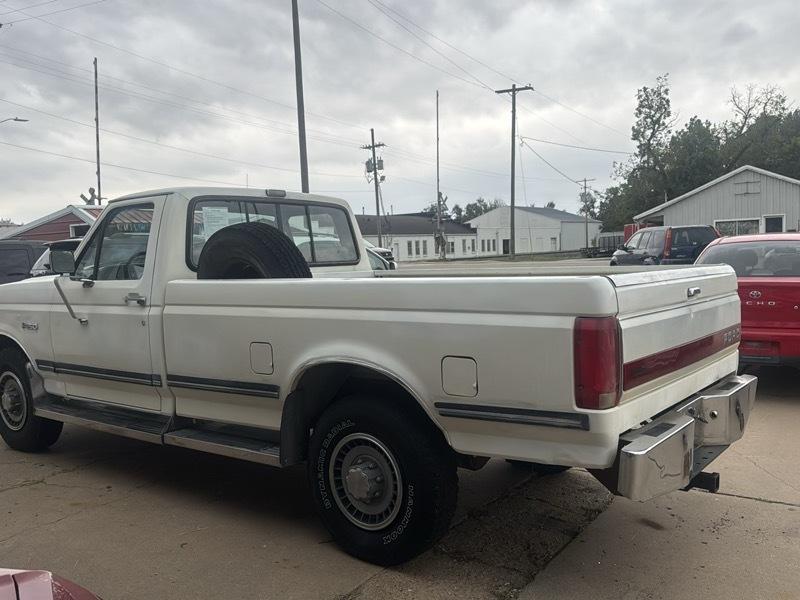 Ford F-250 Reg. Cab 2WD 1991