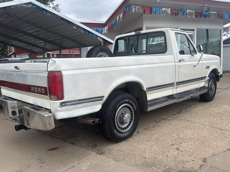 Ford F-250 Reg. Cab 2WD 1991