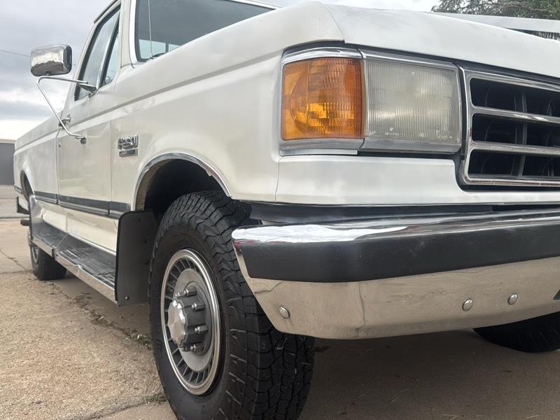 Ford F-250 Reg. Cab 2WD 1991