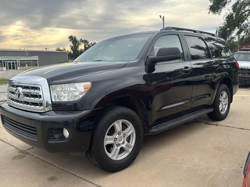 2013 Toyota Sequoia SR5 5.7L 4WD FFV