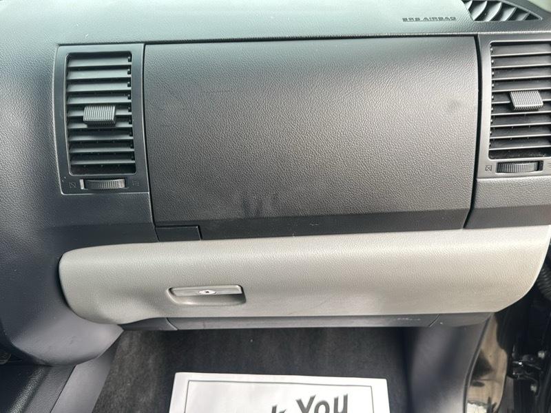 Toyota Sequoia SR5 5.7L 4WD FFV 2013