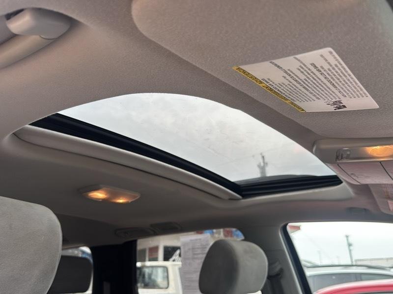 Toyota Sequoia SR5 5.7L 4WD FFV 2013