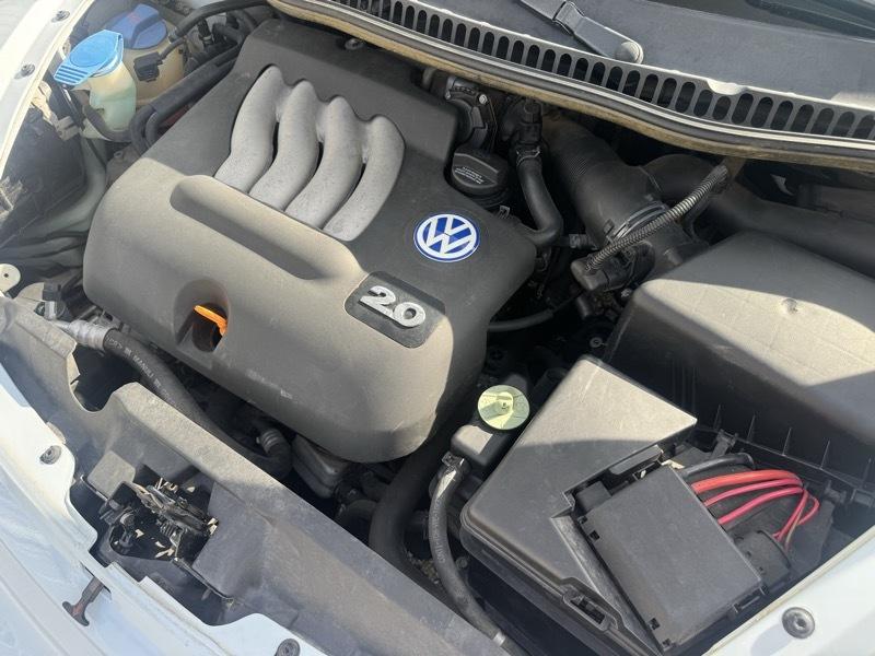 Volkswagen New Beetle GLS 2.0 2000