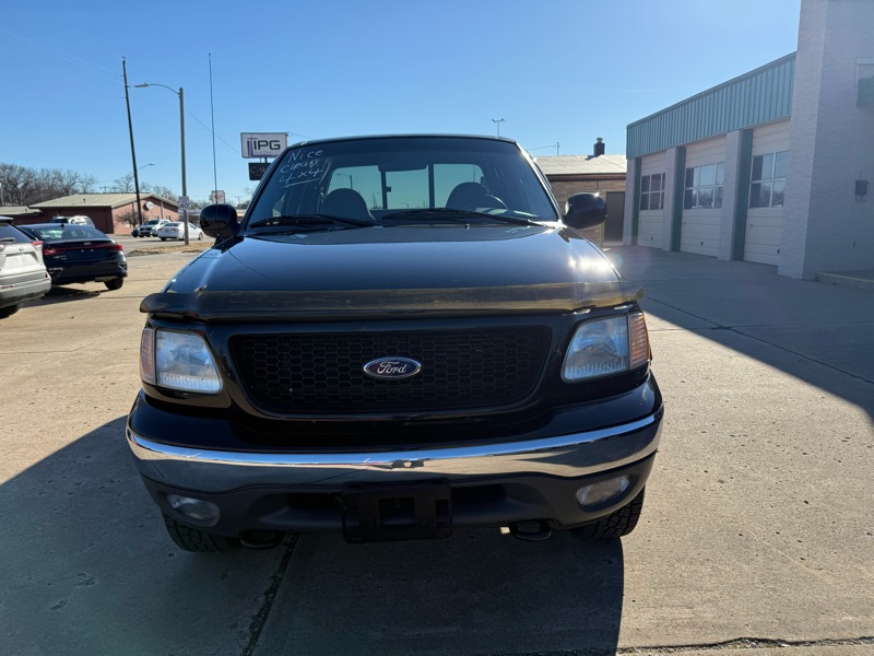 Ford F-150 4WD Supercab Flareside 145" XLT 2000