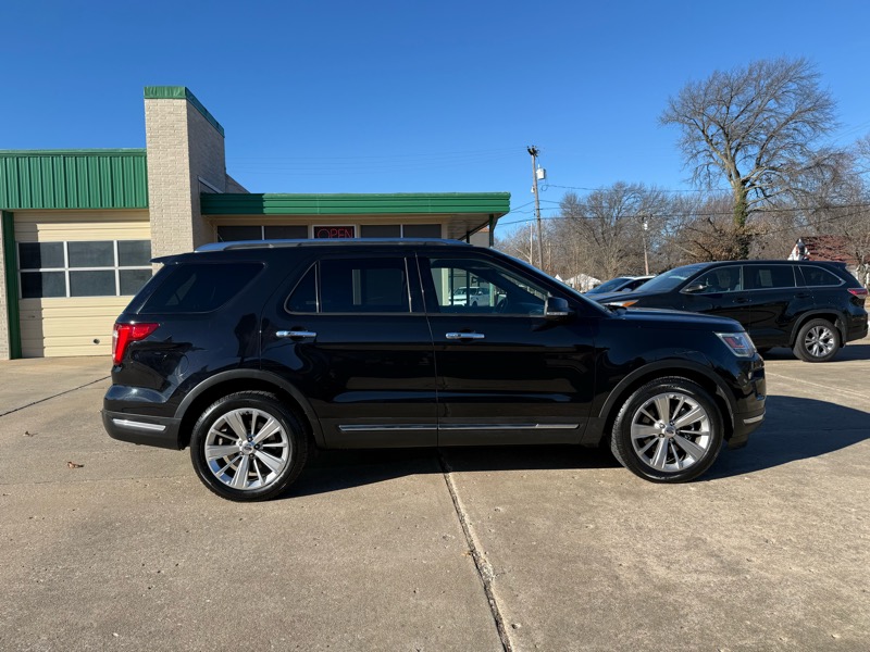 Ford Explorer Limited FWD 2019