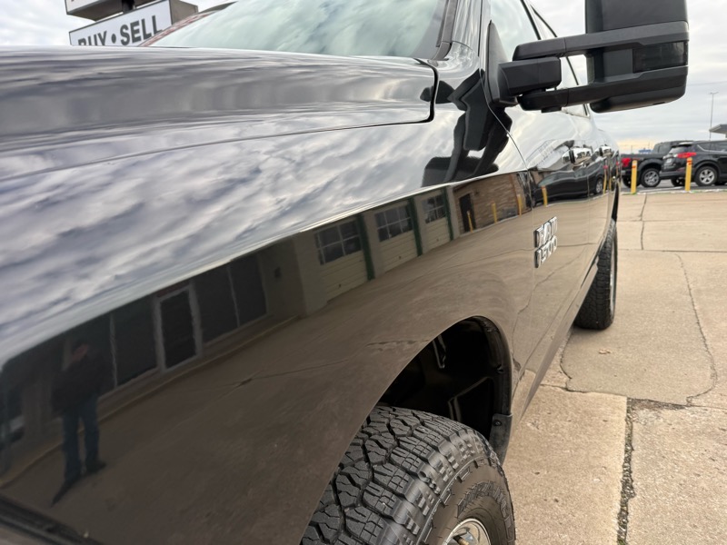 RAM 1500 Big Horn Crew Cab 4WD 2018