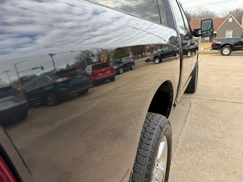 RAM 1500 Big Horn Crew Cab 4WD 2018