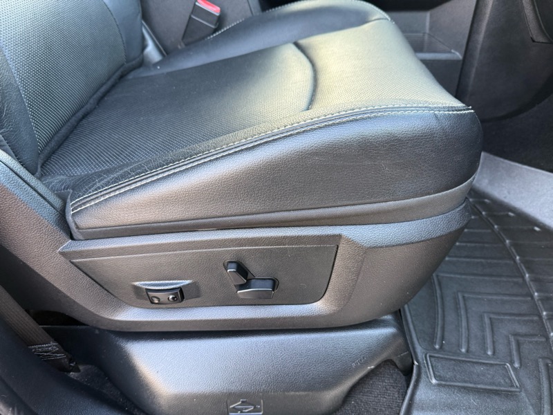 RAM 1500 Sport Crew Cab 2WD 2015