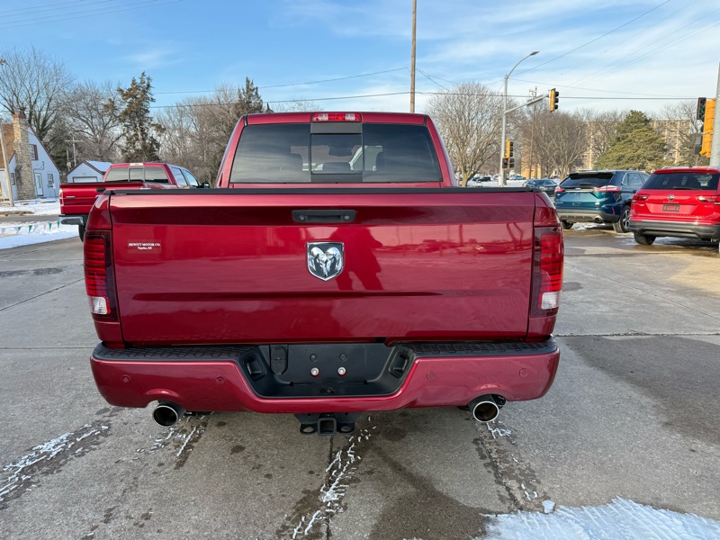 RAM 1500 Sport Crew Cab 2WD 2015