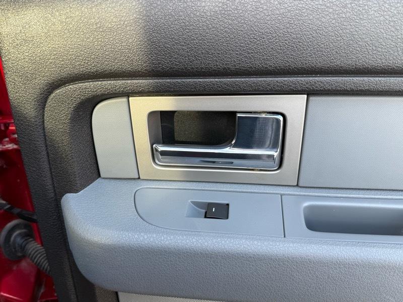 Ford F-150 XLT SuperCrew 5.5-ft. Bed 4WD 2011