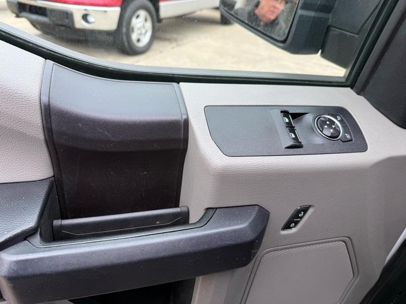 Ford F-150 XL 8-ft. Bed 2WD 2019