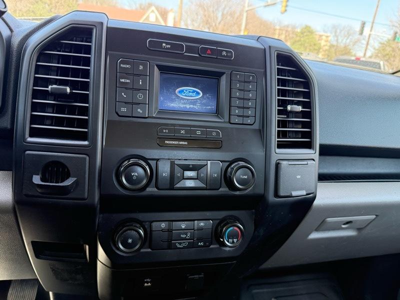 Ford F-150 XL 8-ft. Bed 2WD 2019