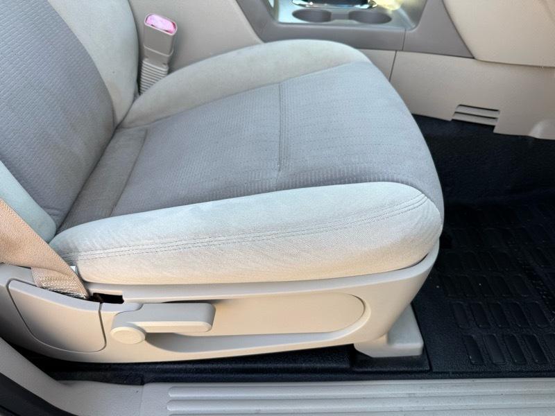 Ford Explorer Sport Trac XLT 4.6L 2WD 2007