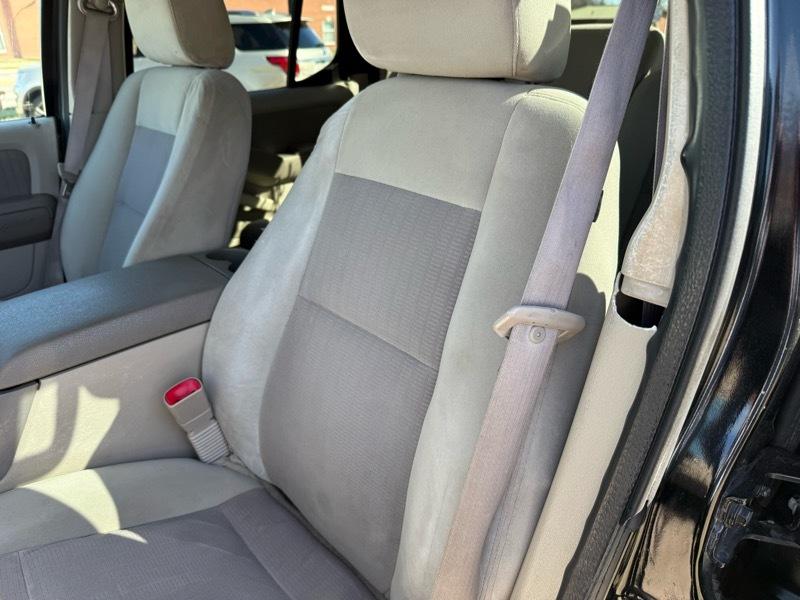 Ford Explorer Sport Trac XLT 4.6L 2WD 2007